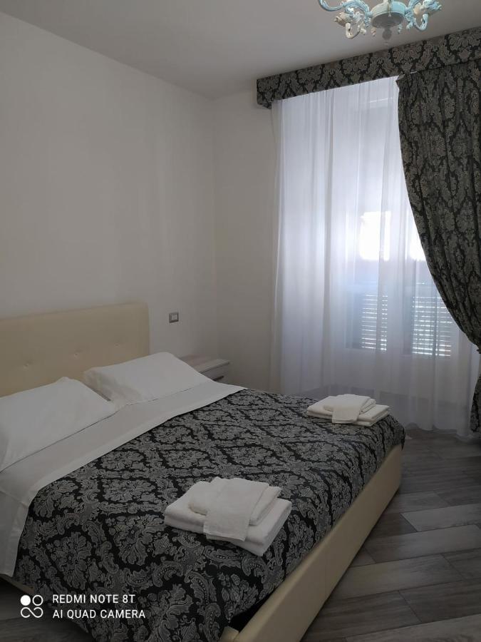 Casa Vacanza Diana อาโญเน ภายนอก รูปภาพ