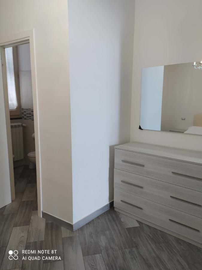 Casa Vacanza Diana อาโญเน ภายนอก รูปภาพ