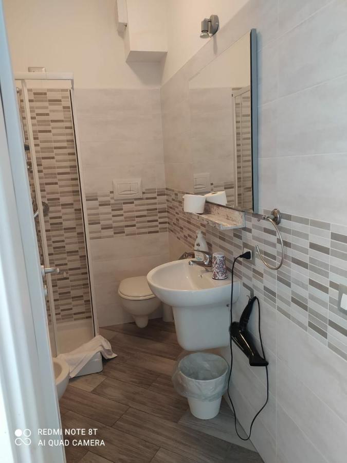 Casa Vacanza Diana อาโญเน ภายนอก รูปภาพ