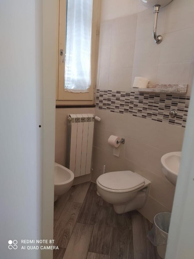 Casa Vacanza Diana อาโญเน ภายนอก รูปภาพ